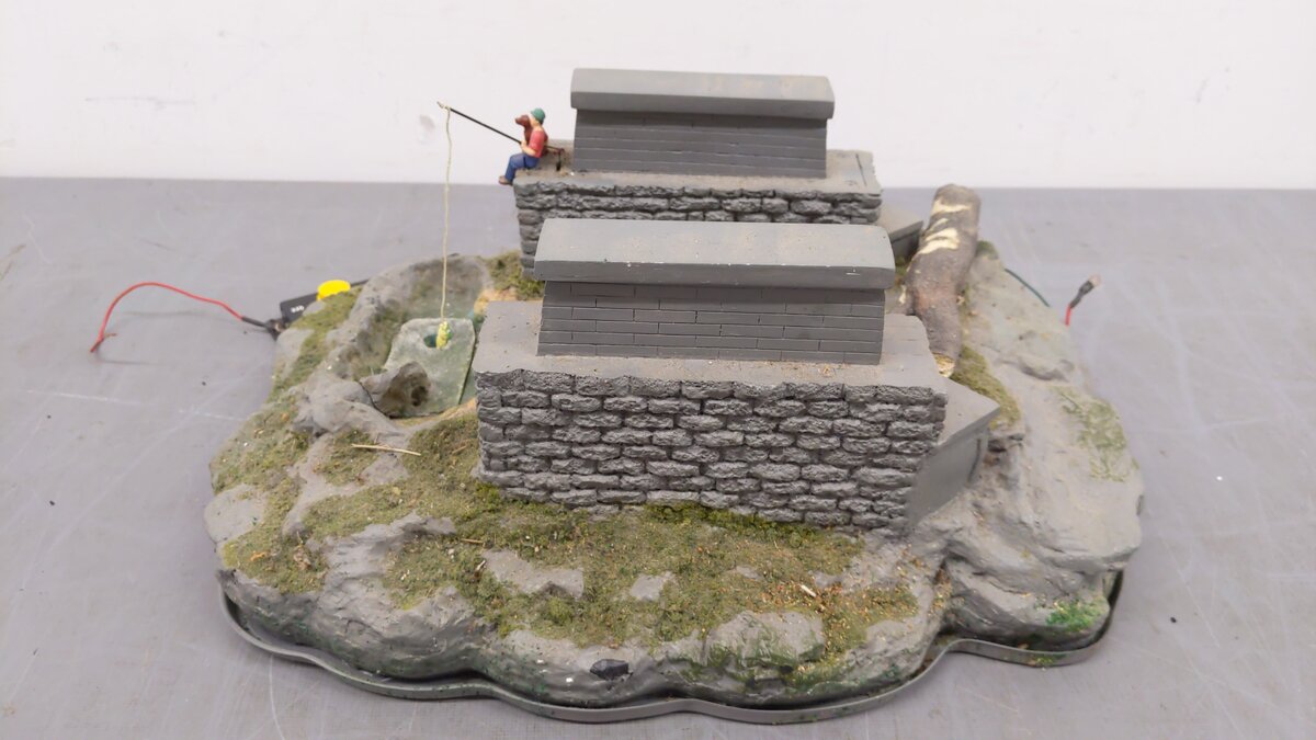 K-Line K-42402 O Gauge Operating Fisherman on Trestle EX/Box
