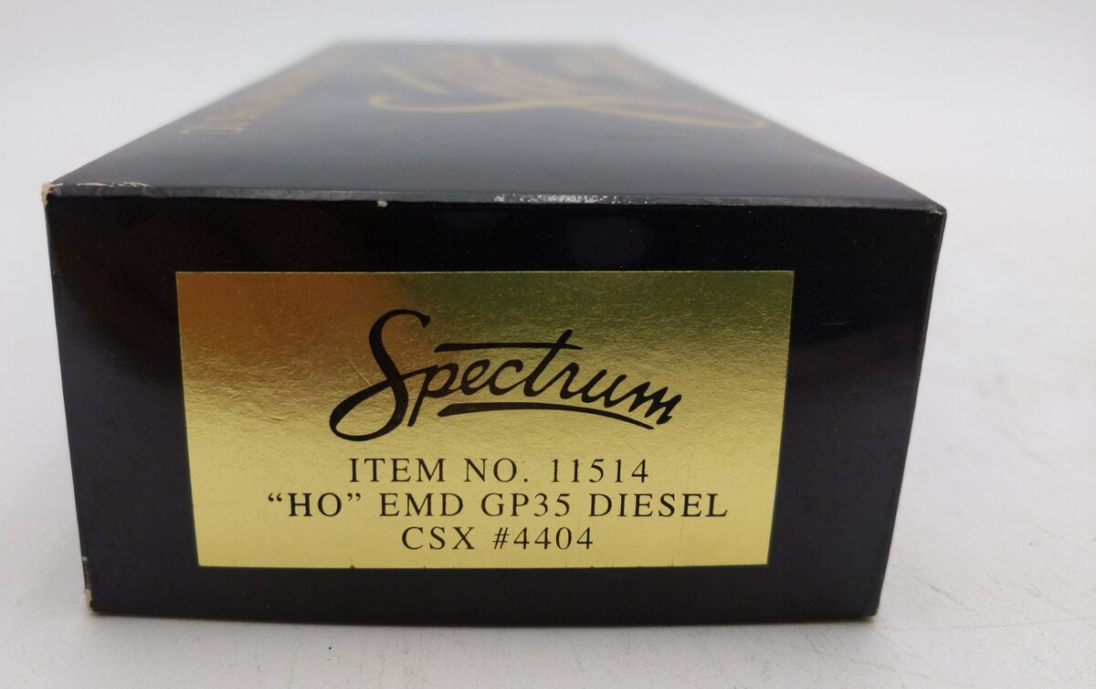 Bachmann 11514 HO Scale EMD GP35 CSX Diesel Locomotive #4404 Weathered/Box