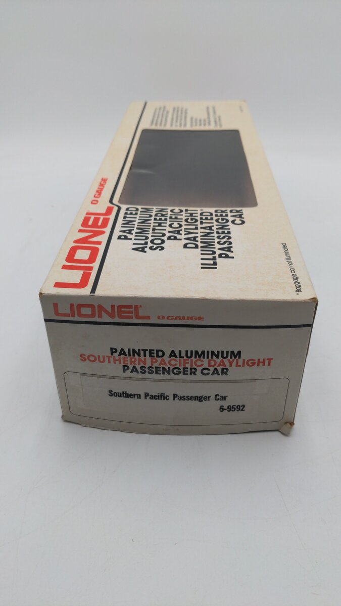 Lionel 6-9592 O Gauge Southern Pacific Daylight Aluminum Passenger Car LN/Box