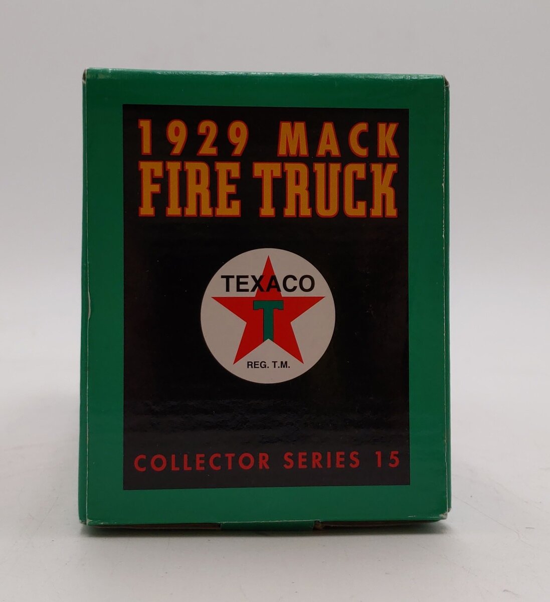 Ertl F415 1:30 1998 Texaco #15 1929 Mack Fire Engine W/Helmet & Dog Bank NIB