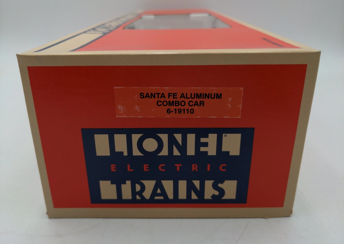 Lionel 6-19110 O Gauge Santa Fe Aluminum Combine Car #3500 EX/Box