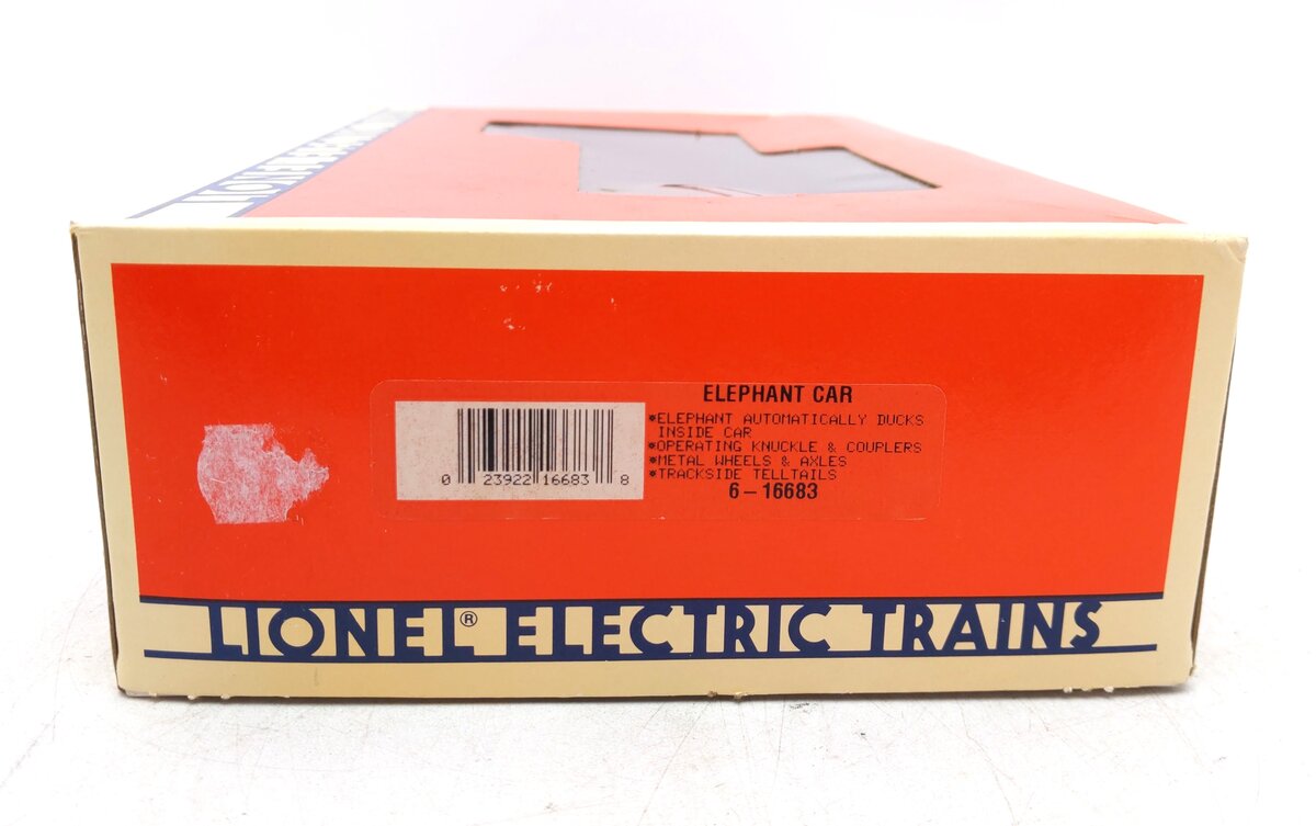 Lionel 6-16683 O Gauge Los Angeles Zoo Operating Elephant Car NIB