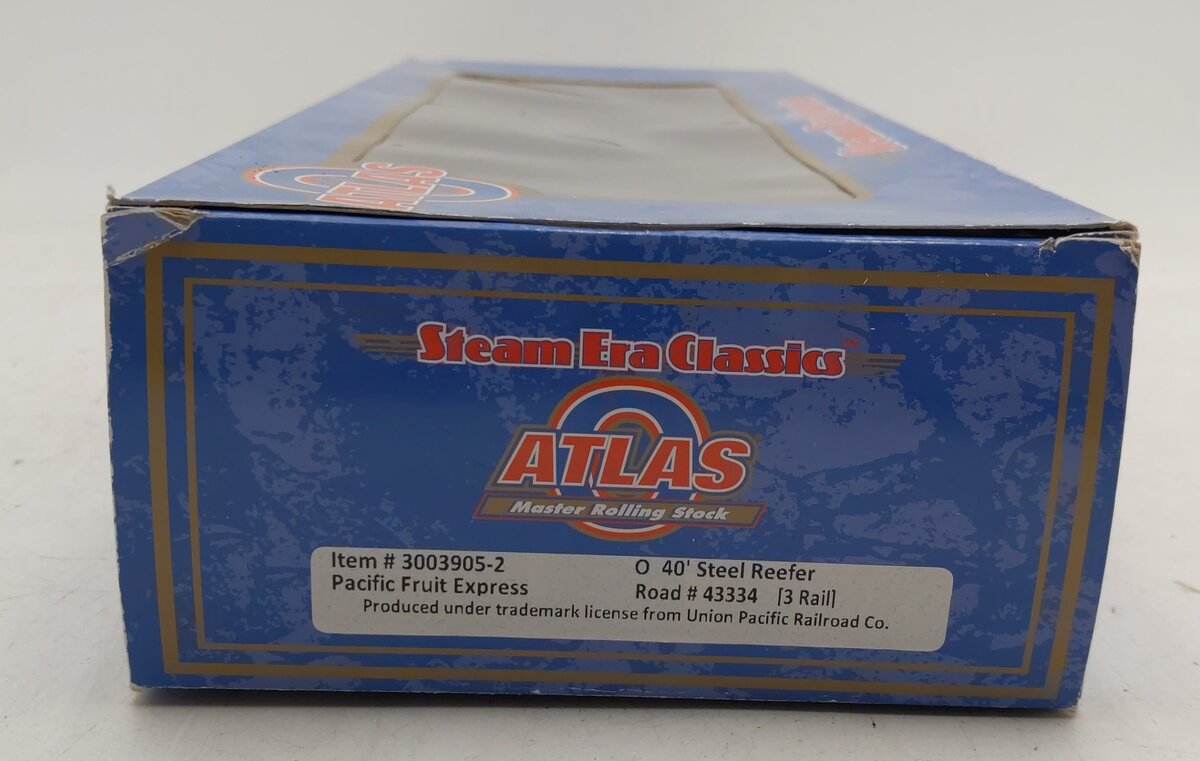 Atlas 3004905-3O Scale 2-Rail PFE Pacific Fruit Express 40' Steel Reefer #43334 LN/Box