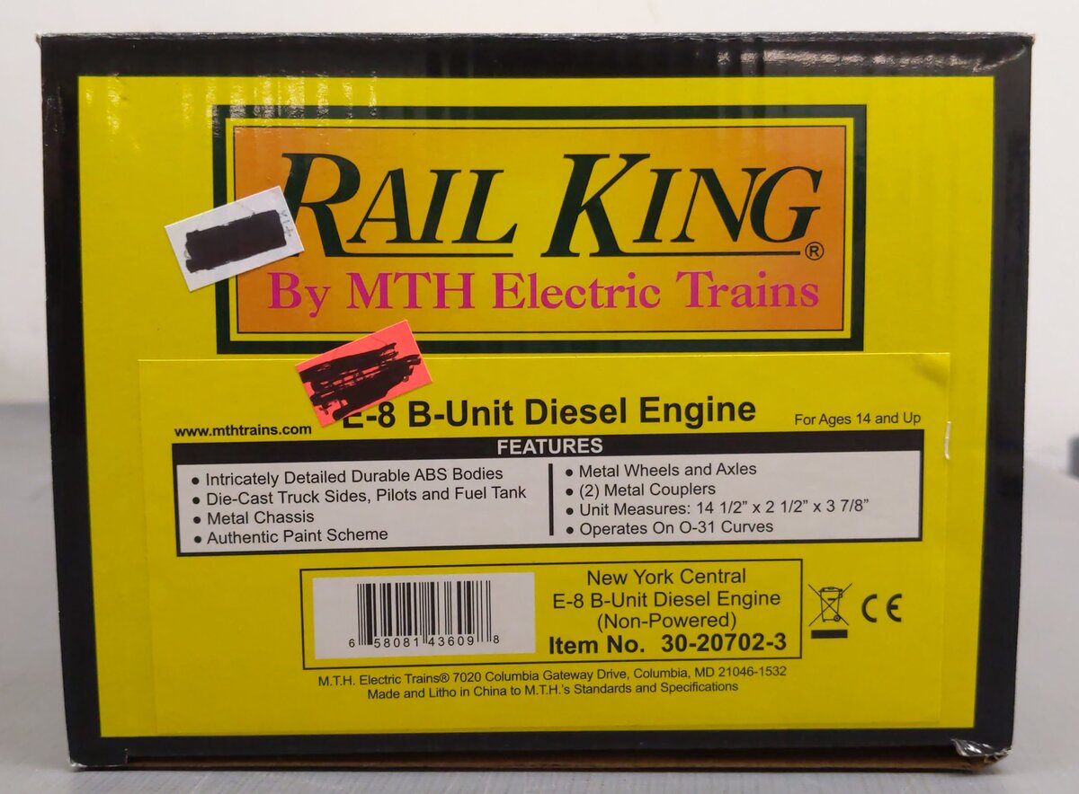 MTH 30-20702-3 O Gauge NY Central E-8 B-Unit Non-Powered Diesel Engine #4110 NIB