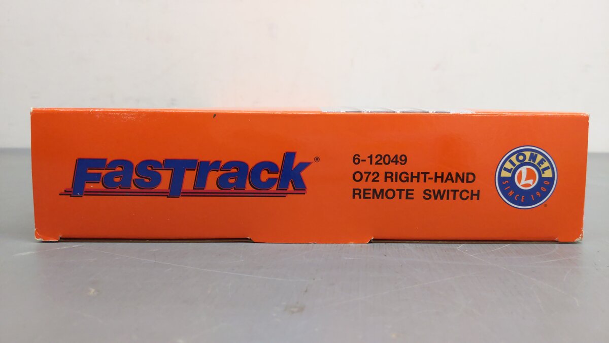 Lionel 6-12049 O72 Right Hand Remote-Control FasTrack Switch Turnout EX/Box