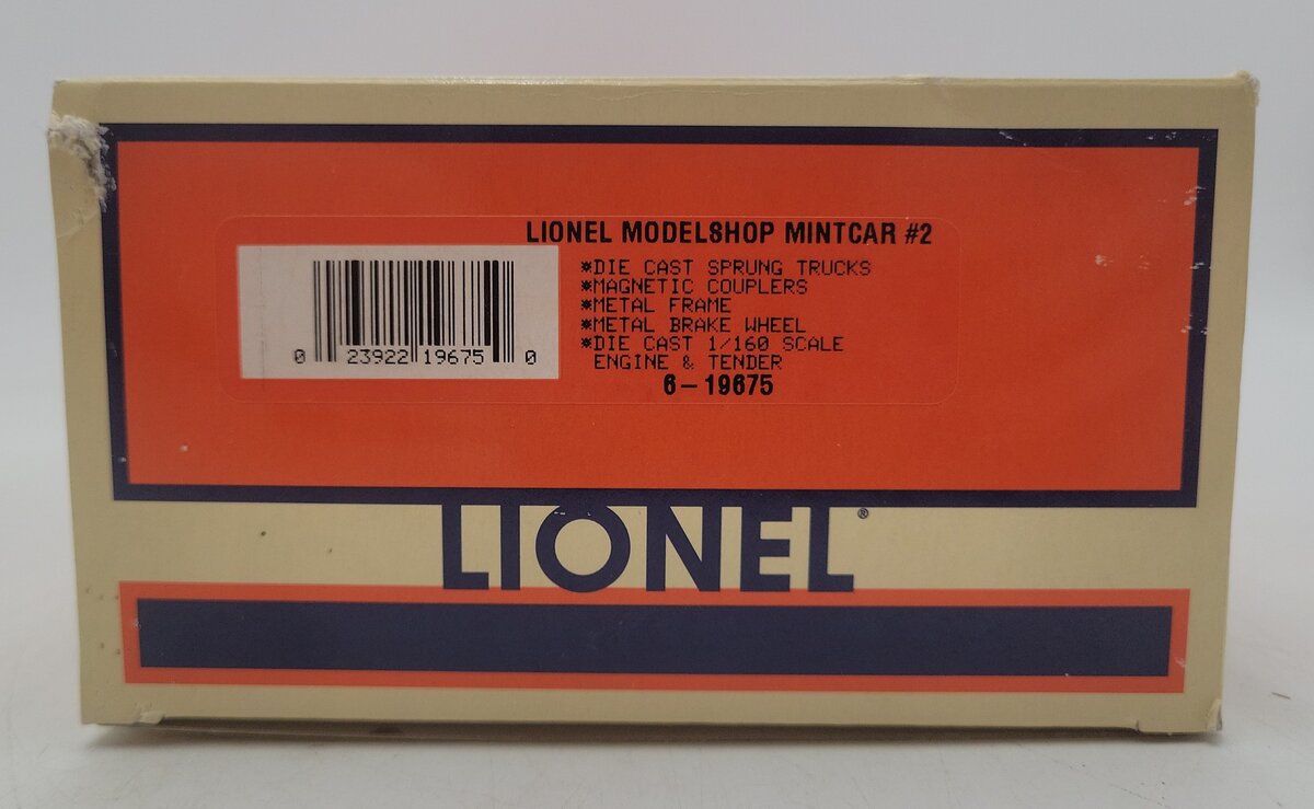 Lionel 6-19675 Lionel Model Shop Display Car with N&W J Class 600 Loco LN/Box