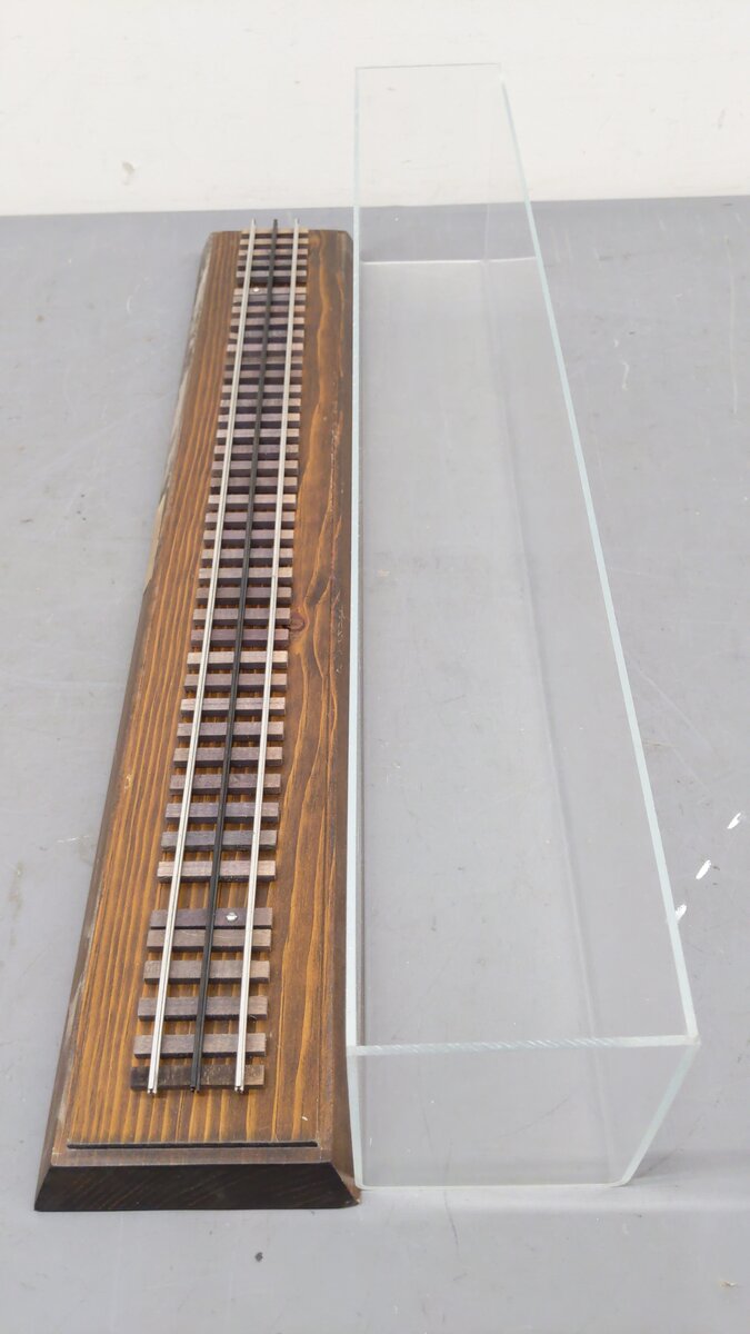 O Gauge New York Central Hudson #783 Display Case EX