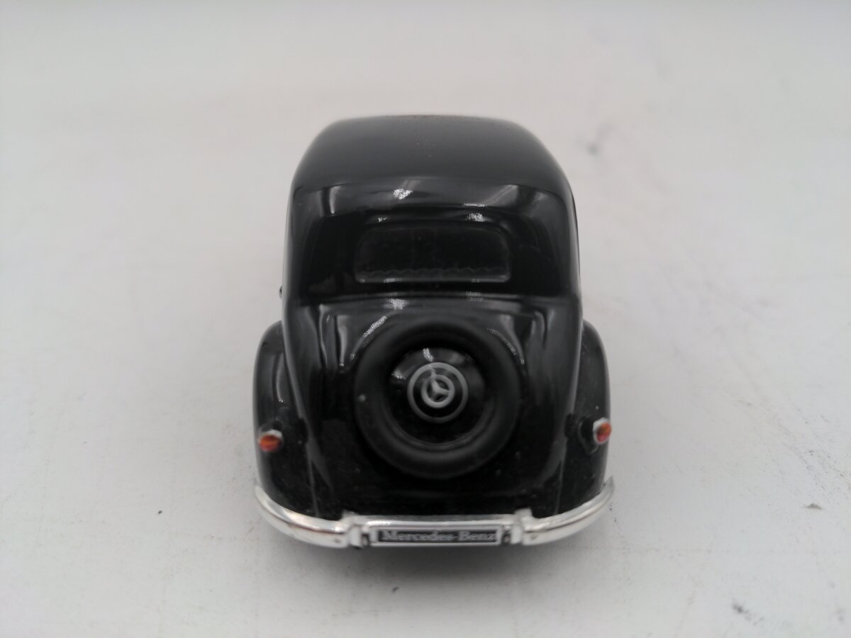 Schuco 1/43 Mercedes 170V Limousine Black EX/Box