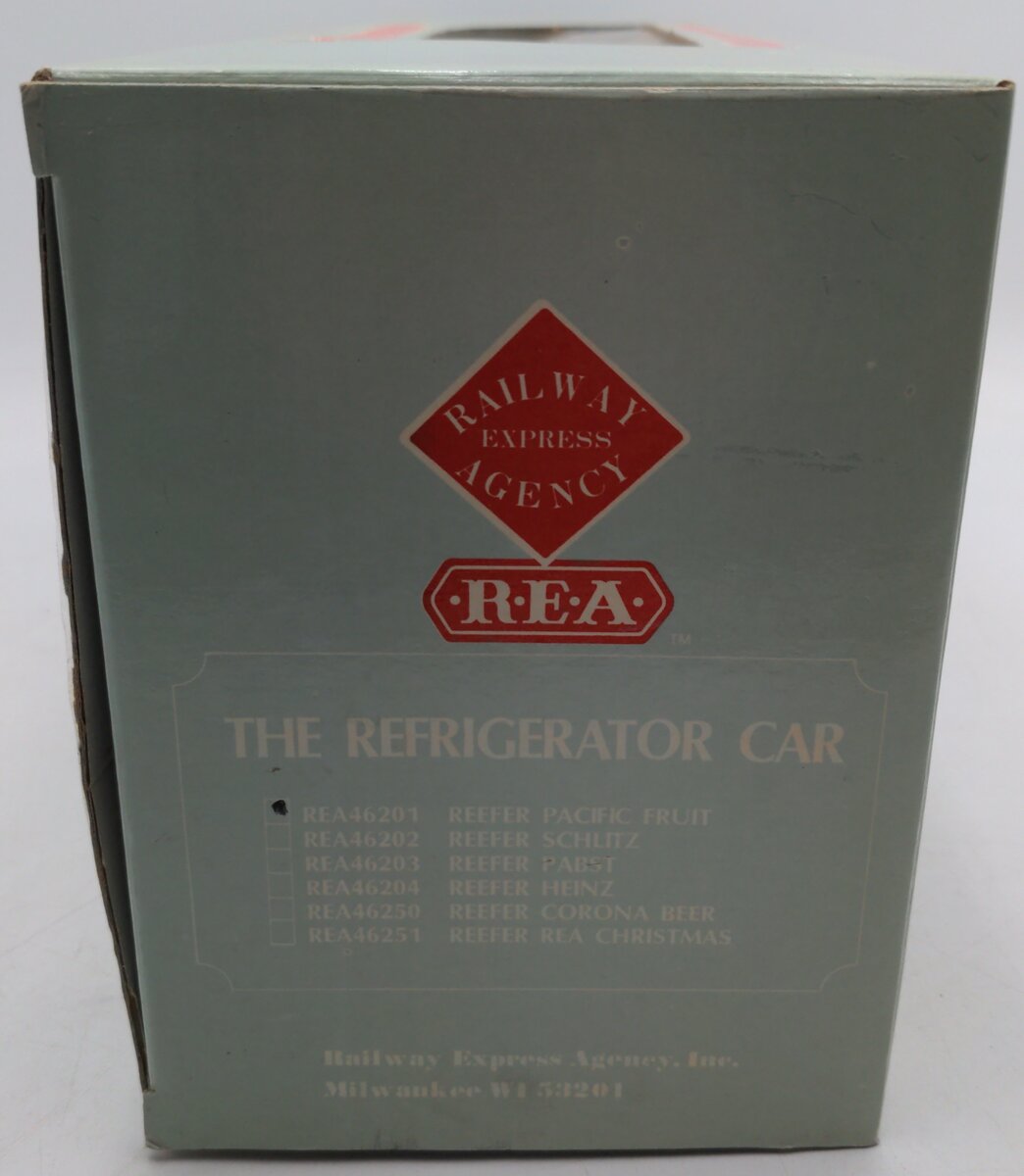 Polk's Hobby REA46201 G Scale Pacific Fruit Express Reefer Car #46201/Box