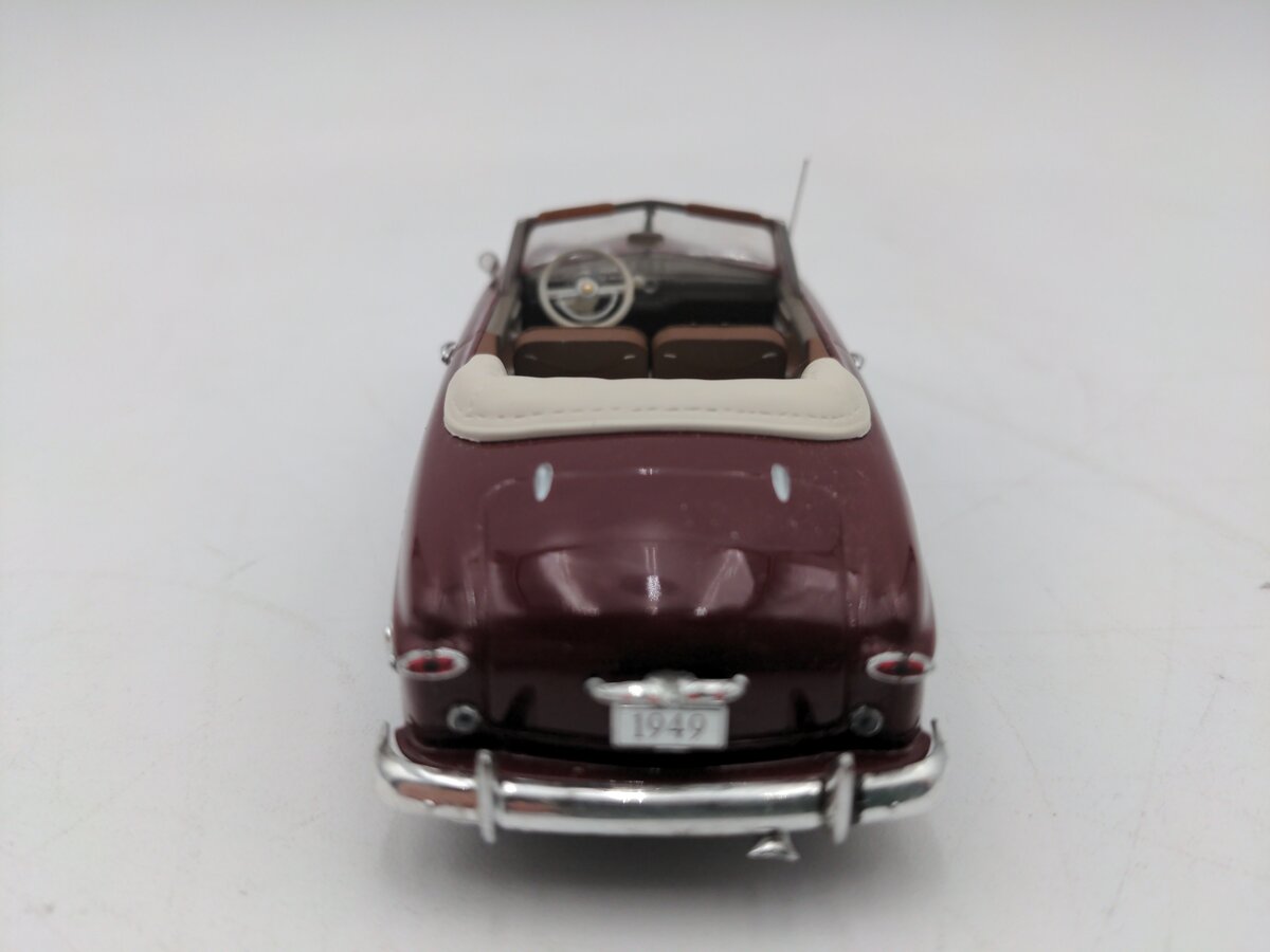 Minichamps 1:43 Maroon 1949 Ford Custom 100 Years EX/Box