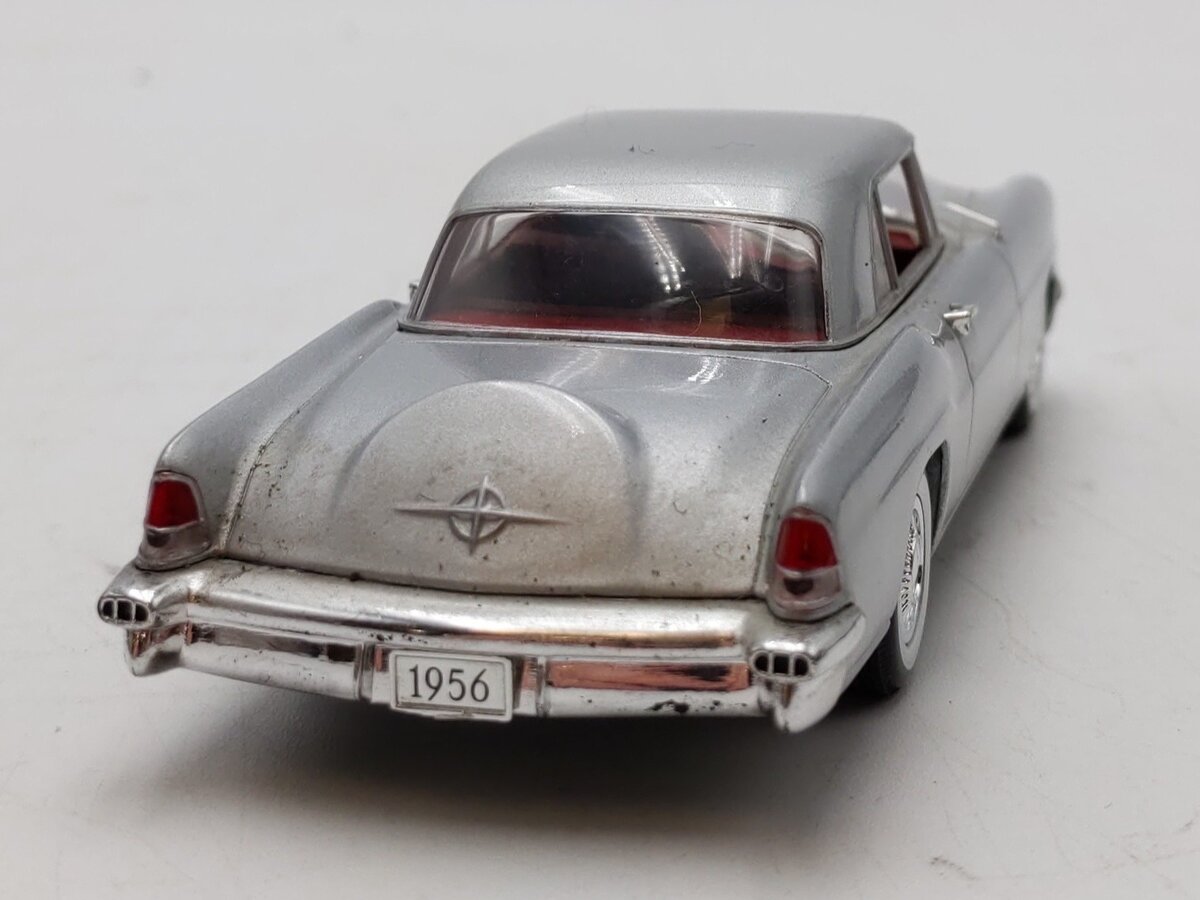 Minichamps 1:43 Scale 1956 Lincoln Continental Mk.II (Silver) LN/Box