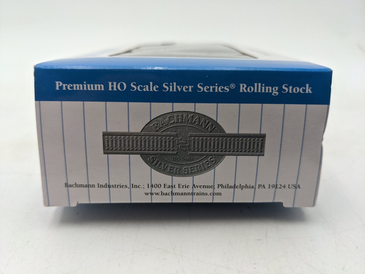 Bachmann 16806 HO Unlettered Red Northeast Steel Caboose EX/Box