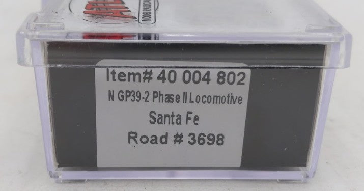 Atlas 40004802 N Scale Santa Fe GP39-2 Ph.2 Diesel Engine #3698 with DCC/SND LN/Box