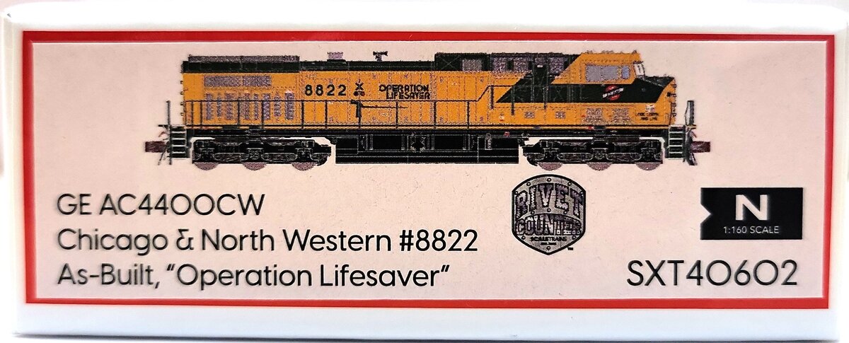 Scale Trains SXT40602 N Chicago & Northwestern GE AC440CW Diesel Loco #8822 EX/Box