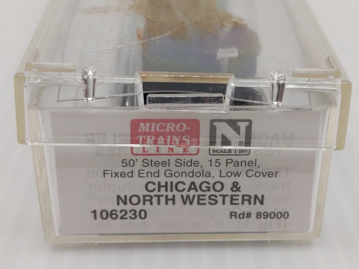 Micro-Trains 10600230 N CNW 50' 15 Panel Steel Side Gondola w/Cover #89000 LN/Box