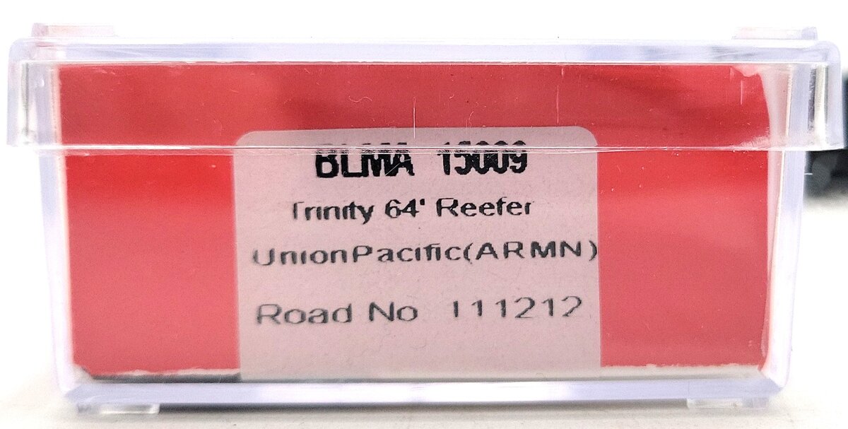 BLMA Models 15009 N Scale Union Pacific Trinity 64' Reefer Car #111212 LN/Box