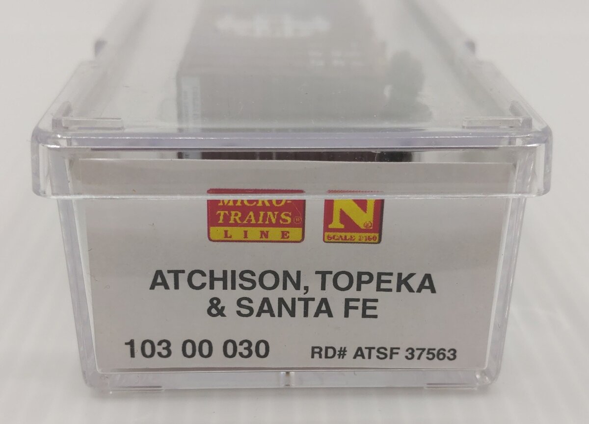 Micro-Trains 10300030 N ATSF 60' Excess Height Double Plug Door Boxcar #37563 LN/Box