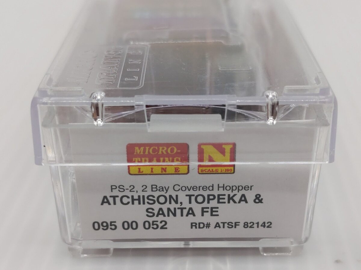 Micro-Trains 09500052 N Scale ATSF Covered Hopper #82142 LN/Box