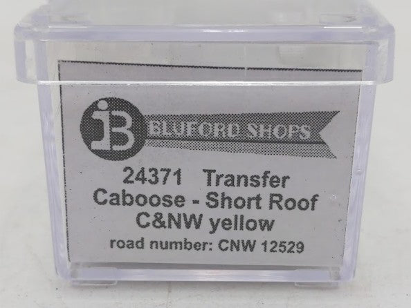 Bluford Shops 24371 N Scale C&NW Short Roof Transfer Caboose #12529 EX/Box