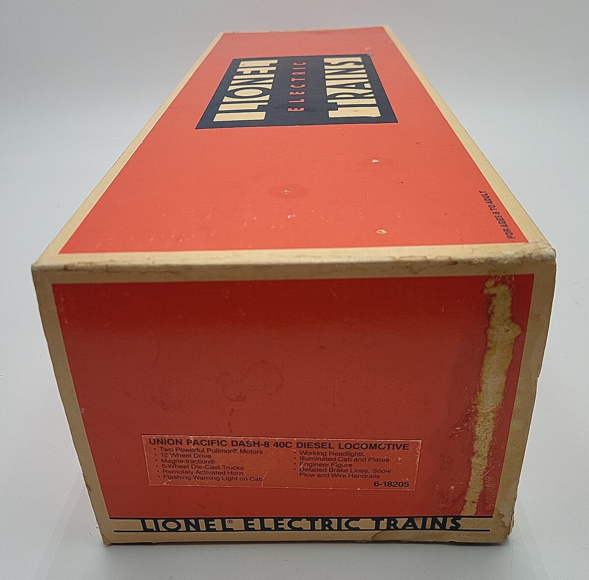 Lionel 6-18205 O Gauge Union Pacific Dash-8 40C Diesel Locomotive #9100 EX/Box