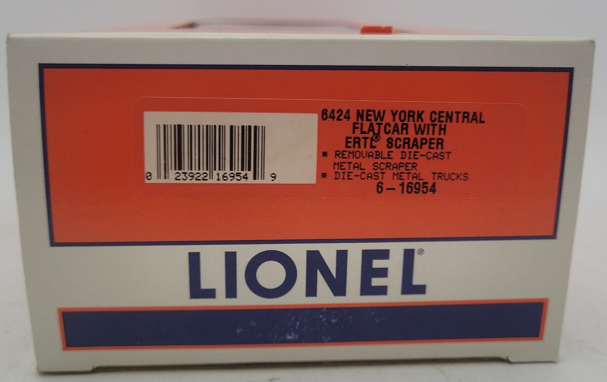 Lionel 6-16954 O Gauge New York Central Flatcar with ERTL Scraper #6424 EX/Box
