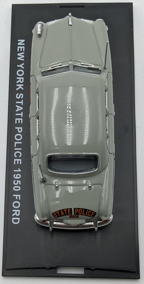 MTH 30-50079 1:43 1950 Ford 4-Door NY State Police Sedan NIB