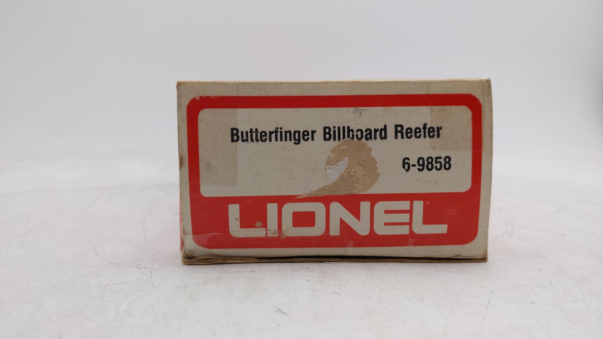 Lionel 6-9858 O Gauge Butterfinger Billboard Reefer Car EX/Box