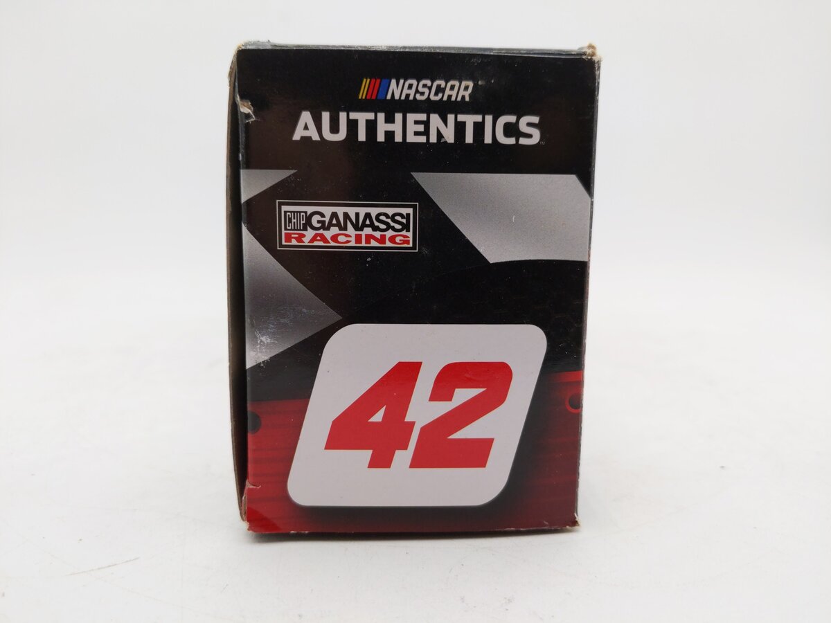 Lionel Racing NASCAR Authentics 1:64 Kyle Larson McDonald's Hauler #42 EX/Box
