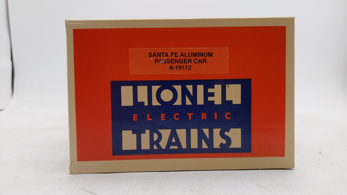 Lionel 6-19112 O Gauge Santa Fe "Squaw Valley" Pullman Aluminum Passenger Car EX/Box