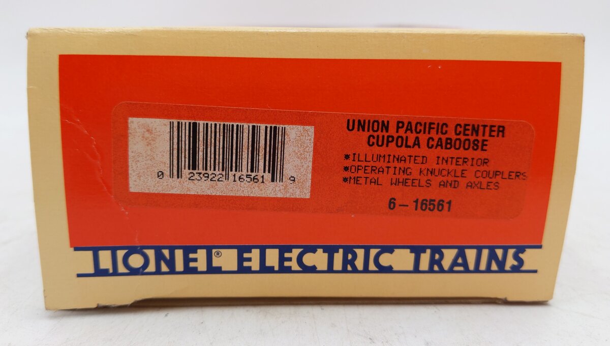 Lionel 6-16561 O Gauge Union Pacific Lighted Center Cupola Caboose (Yellow) EX/Box