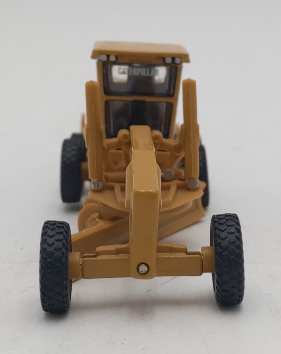 Norscot 55127 1:87 Scale Caterpillar 160H Motor Grader Die Cast Model EX