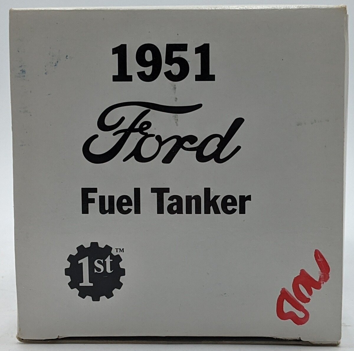 First Gear 29-1028 1:34 Diecast Ford 1951 F-6 Fuel Tanker Red NIB