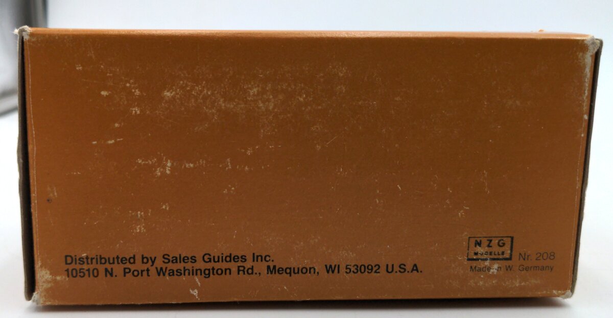 NZG 208 1:35 Scale Diecast Case 855D Loader NIB