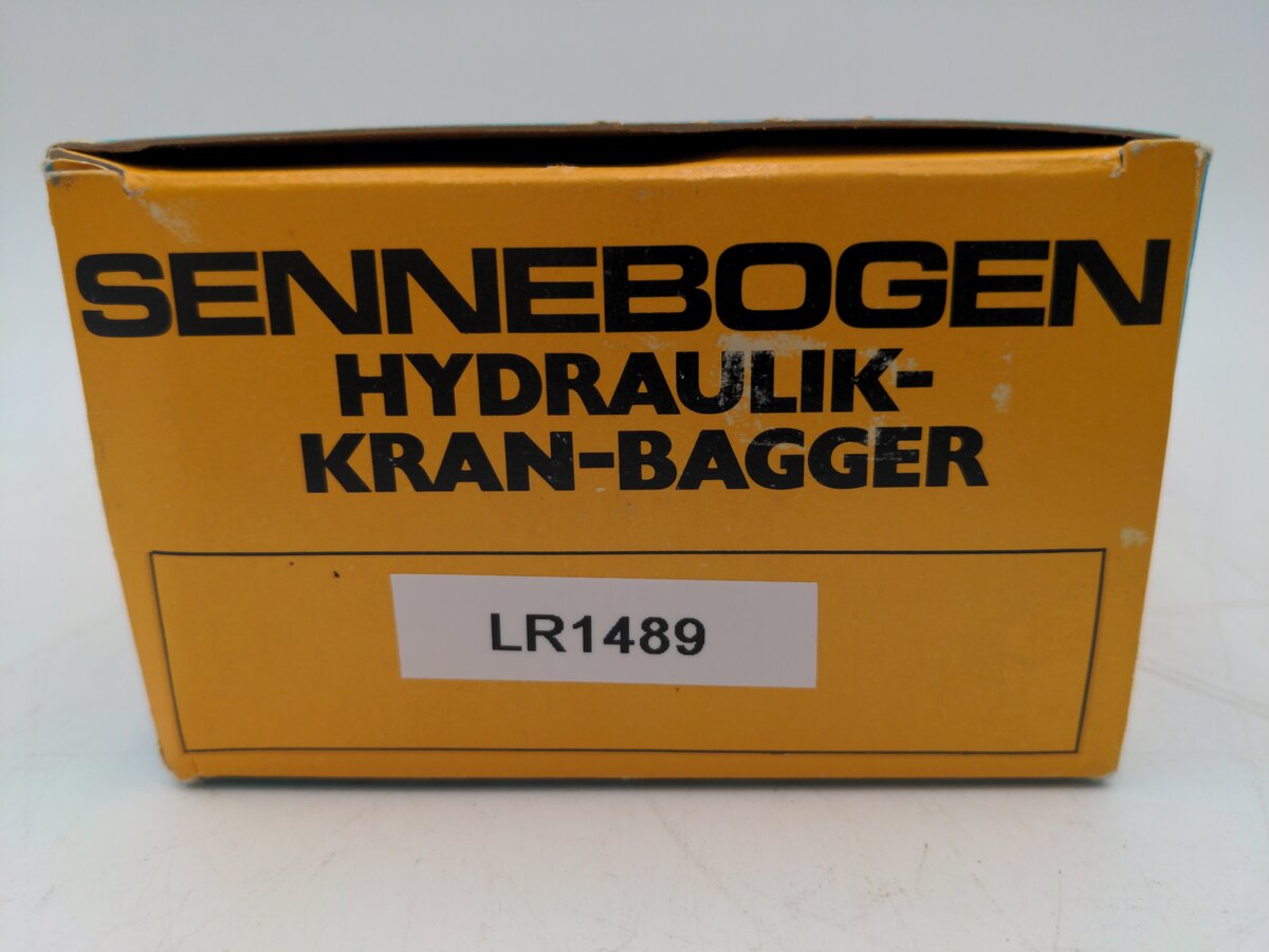 Conrad 2810 1:50 Scale Diecast Sennebogen Wheeled Crane VG/Box