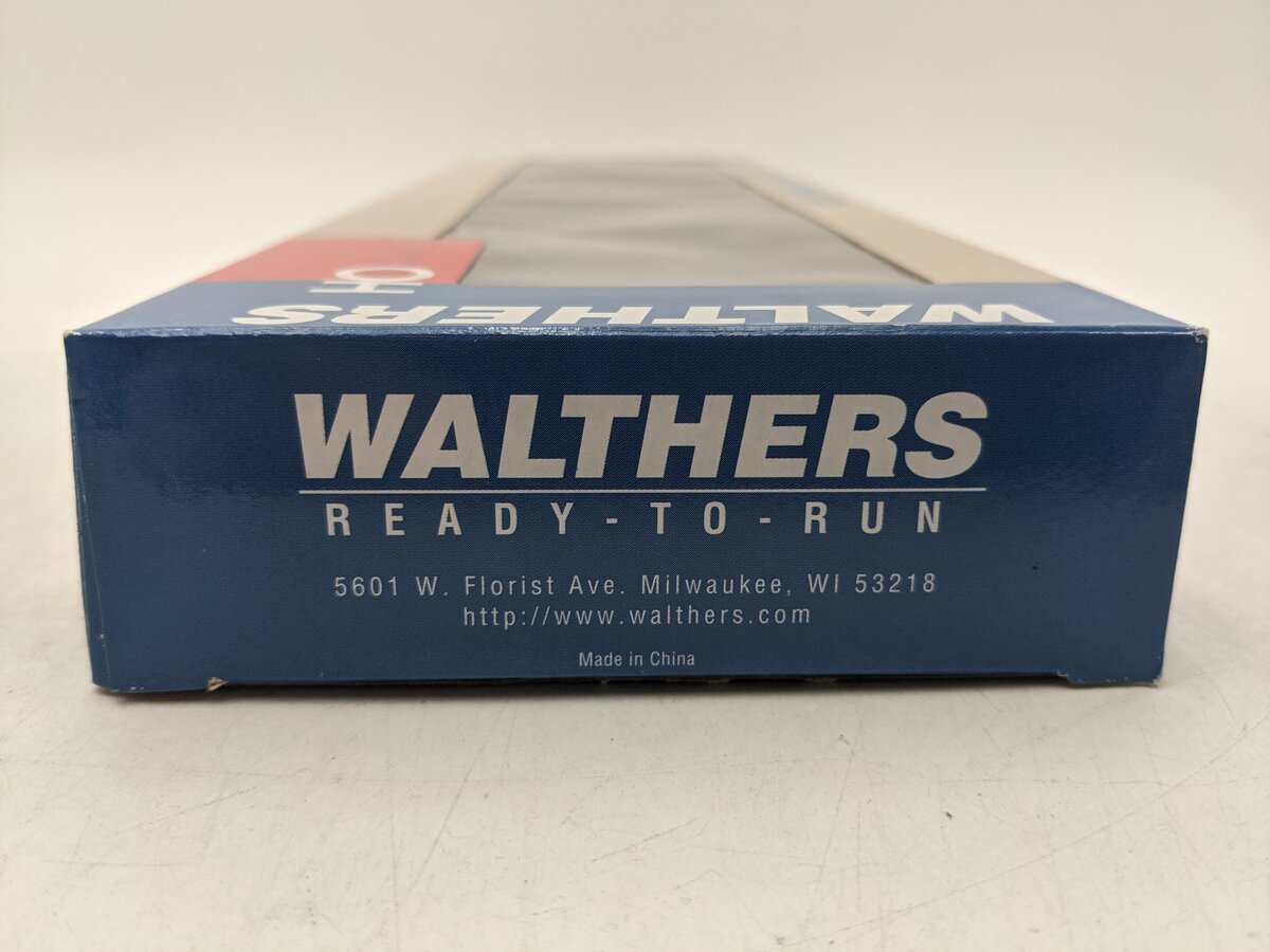 Walthers 932-6406 HO Scale Pennsylvania 73' Budd Baggage Car EX/Box