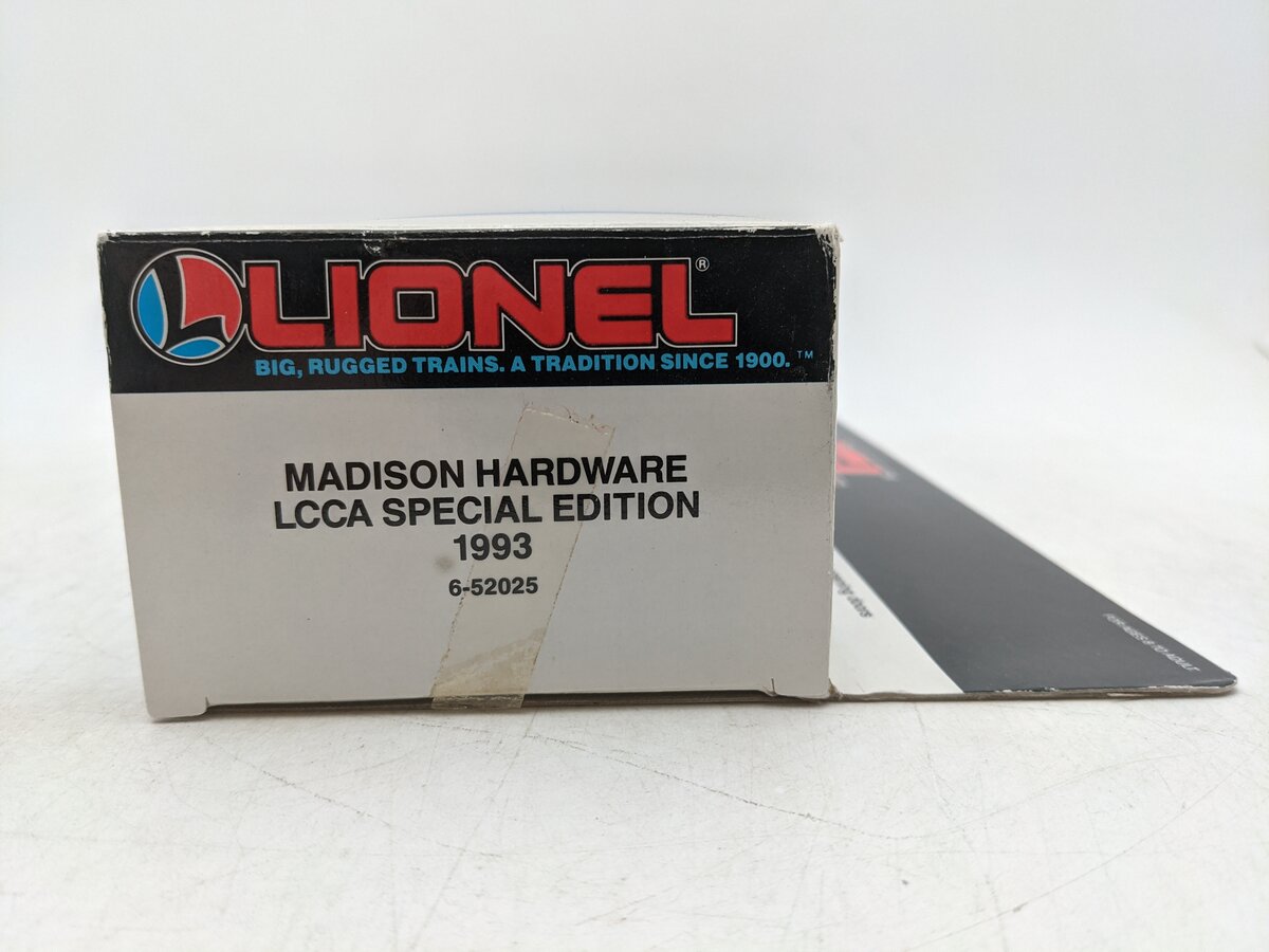 Lionel 6-52025 O Madison Hardware LCCA 1993 Special Edition Tractor & Trailer EX/Box