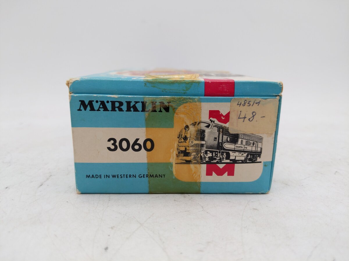 Marklin 3060 Santa Fe EMD F7 Powered Diesel Locomotive EX/Box