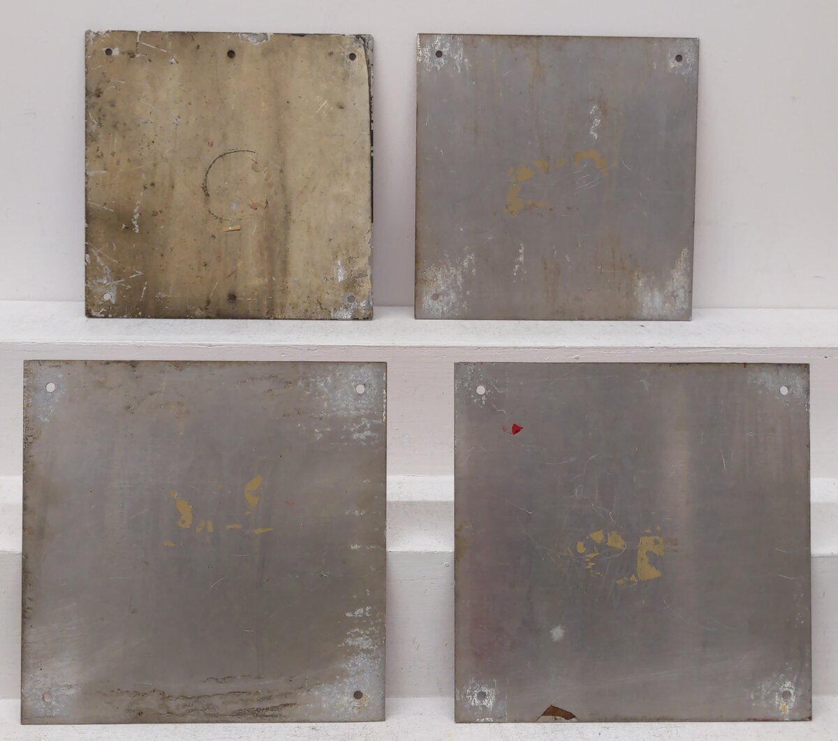 Metal Signs-Red & White (4) VG