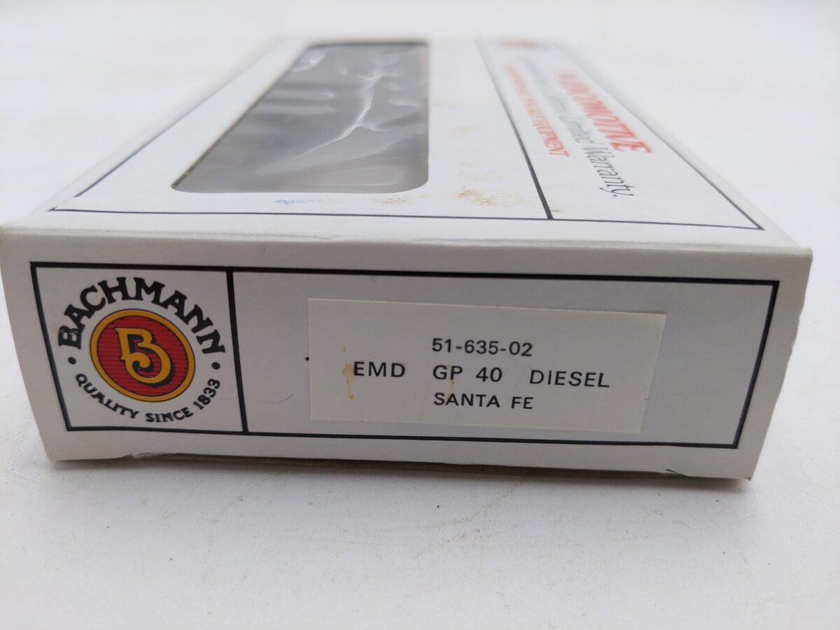 Bachmann 51-635-02 N Scale Santa Fe EMD GP40 Diesel Locomotive #890 EX/Box