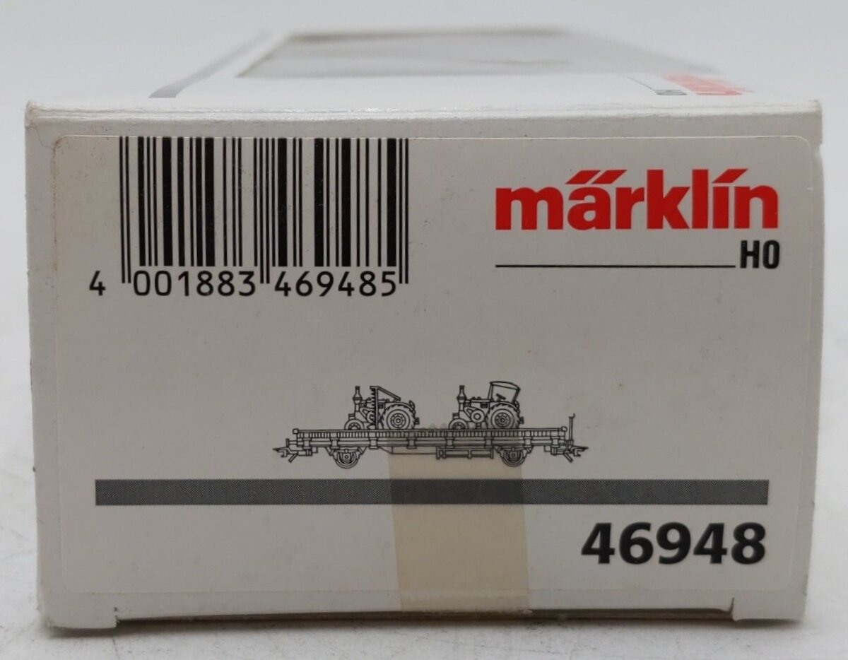 Marklin 46948 HO DB Flatcar w/ 2 Tractors EX/Box