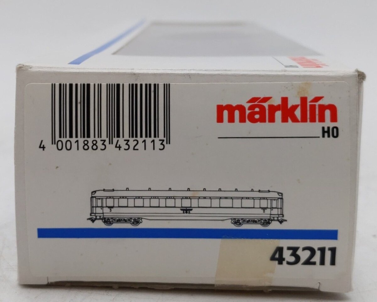 Marklin 43211 HO Scale Deutsche Reichsbahn-Gesellschaft Passenger Car VG/Box