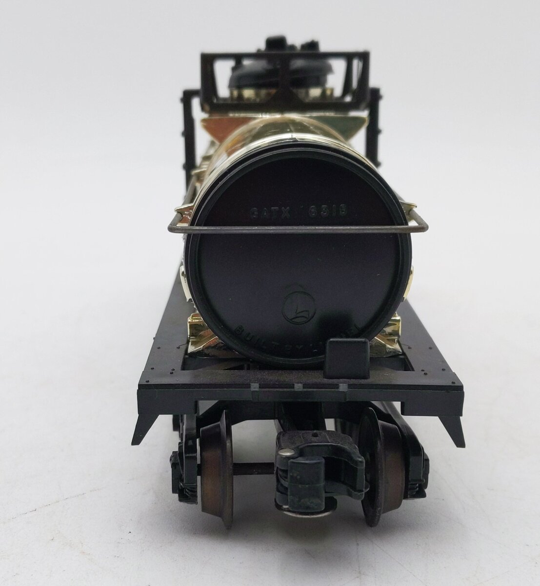 Lionel 6-9154 O Gauge Bordens Plated Gold Tank Car EX