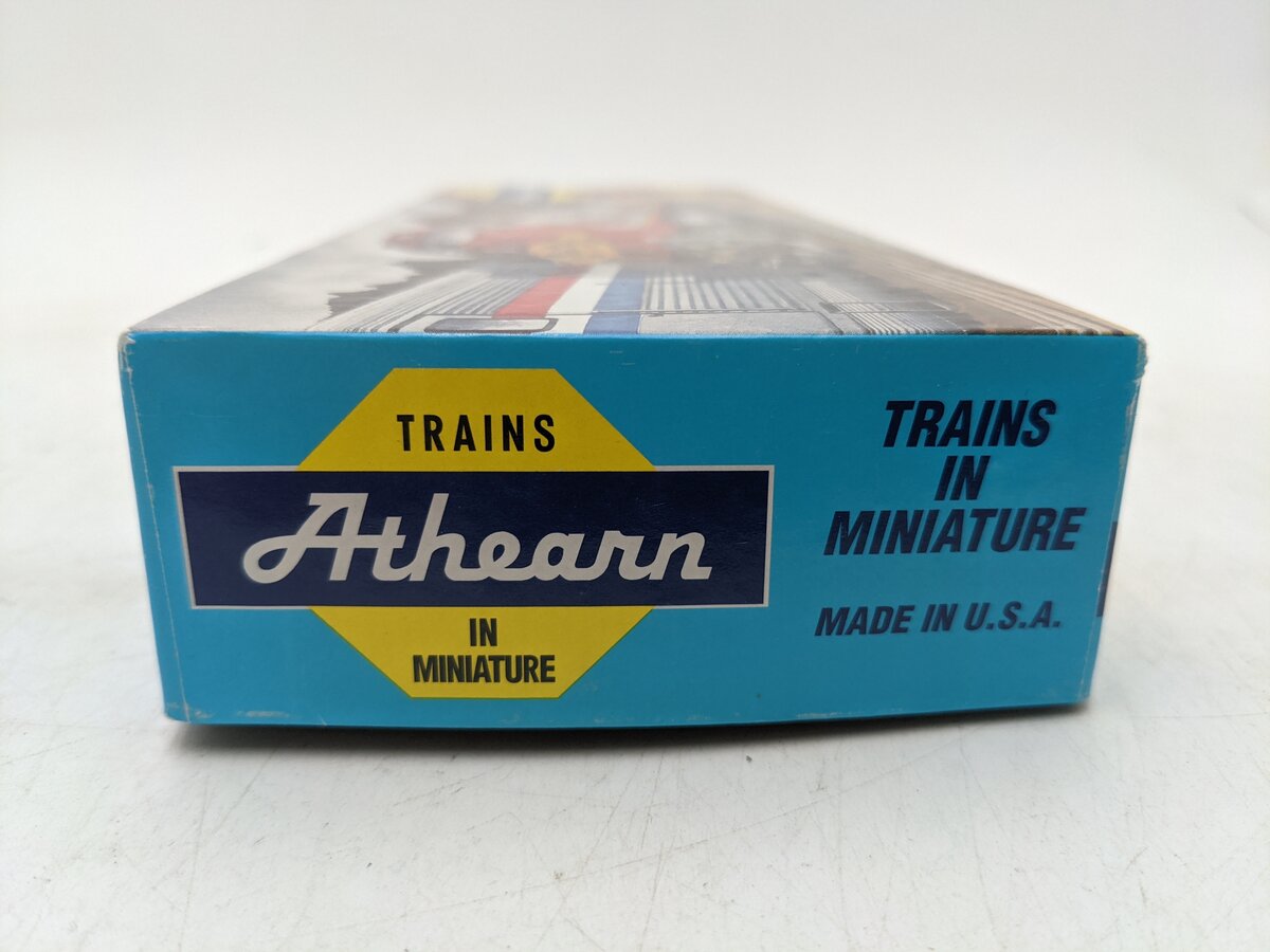 Athearn 3803 HO Scale Milwaukee Road SD9 Powered Diesel Engine EX/Box