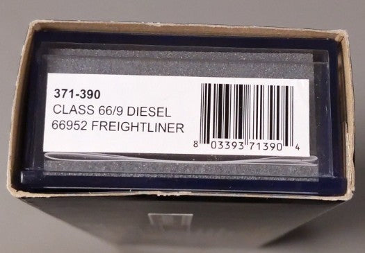 Graham Farish 371-390 N Scale Freightliner Class 66/9 Diesel Locomotive #66952 LN/Box