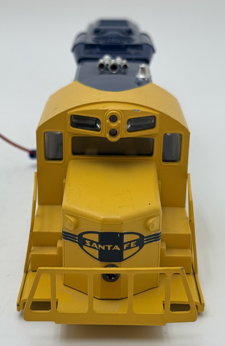 Lionel 6-8873 O Gauge Santa Fe SD-18 Non-Powered Diesel Locomotive #8873