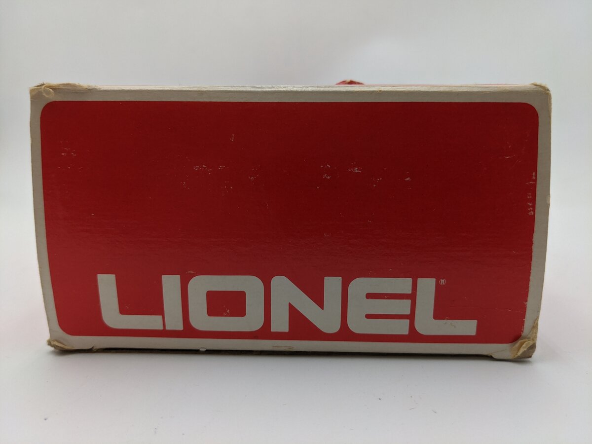 Lionel 6-8650 O Burlington Northern U36B Powered Diesel Locomotive #8650 VG/Box