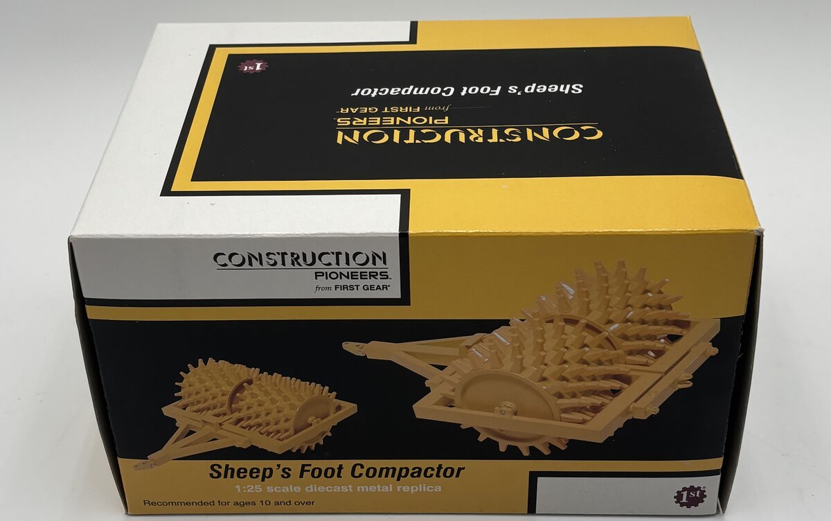 First Gear 70-0181R 1:25 Scale Die-Cast Sheep's Foot Compactor - Red LN/Box