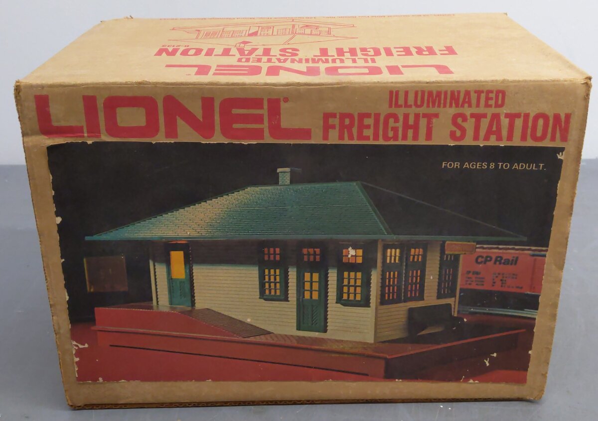 Lionel 6-2133 O Scale Illuminated Freight Station Assembled EX/Box