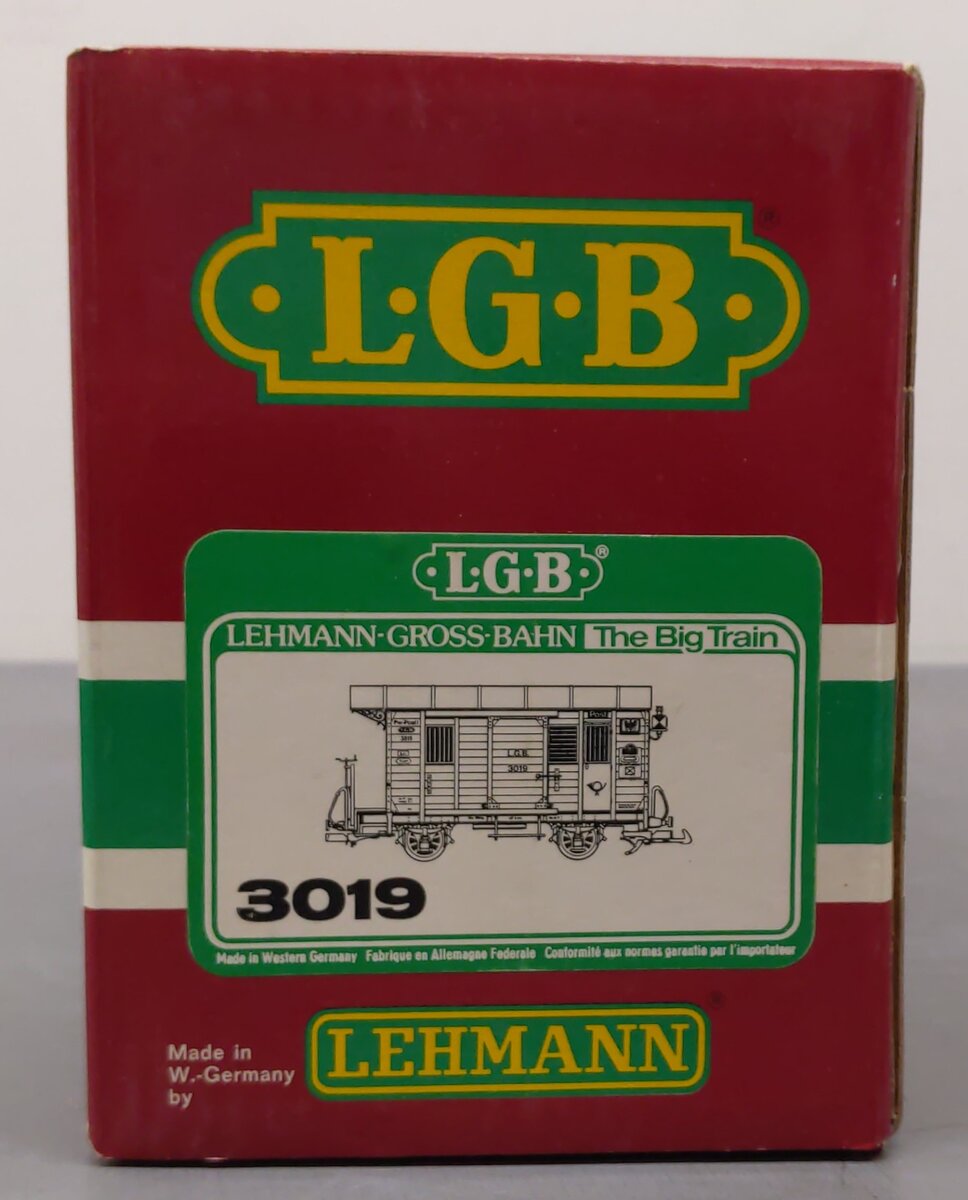 LGB 3019 G Scale Mail Post Car with Lights (Metal Wheels) EX/Box