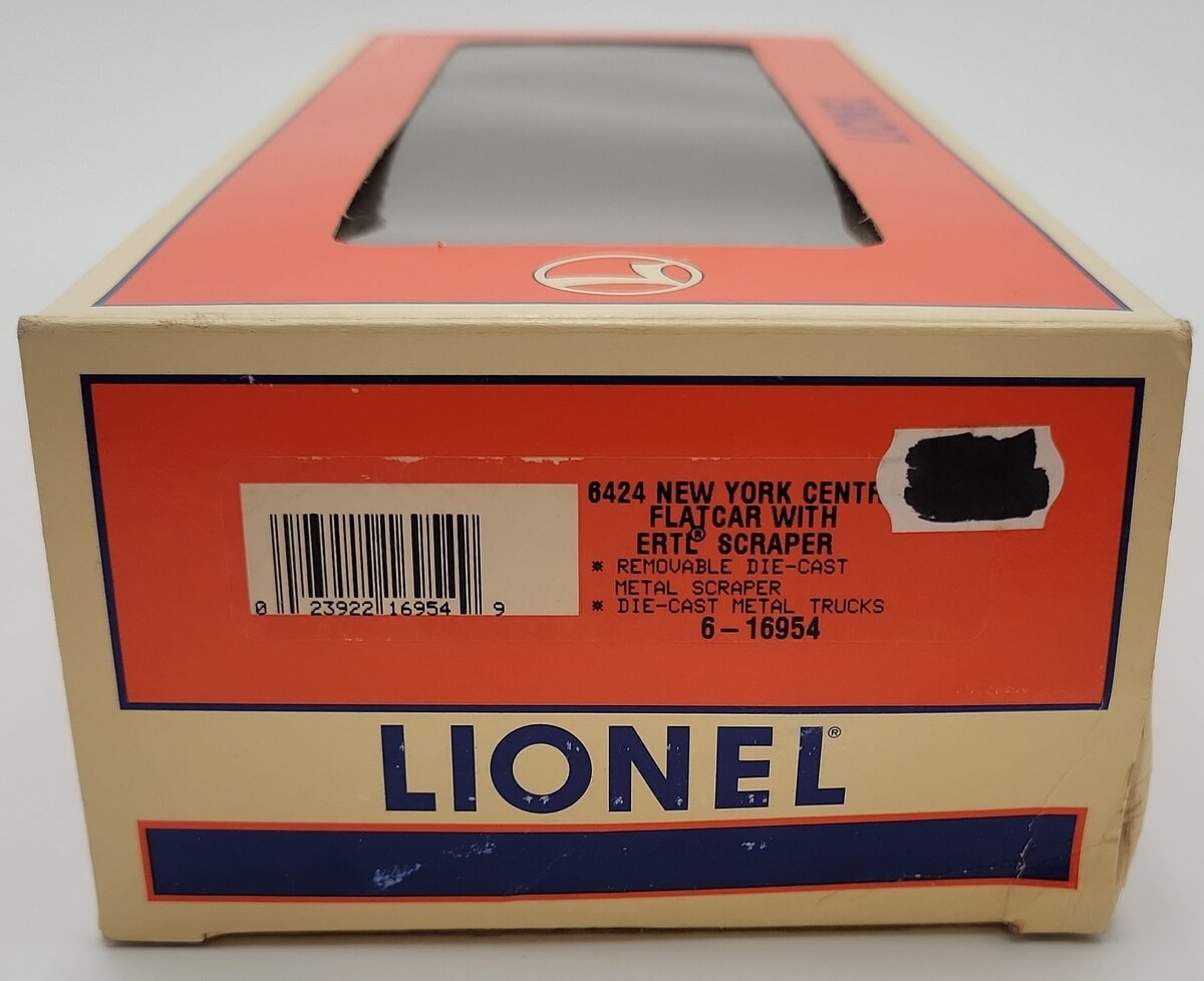 Lionel 6-16954 O Gauge New York Central Flatcar with ERTL Scraper #6424 VG/Box